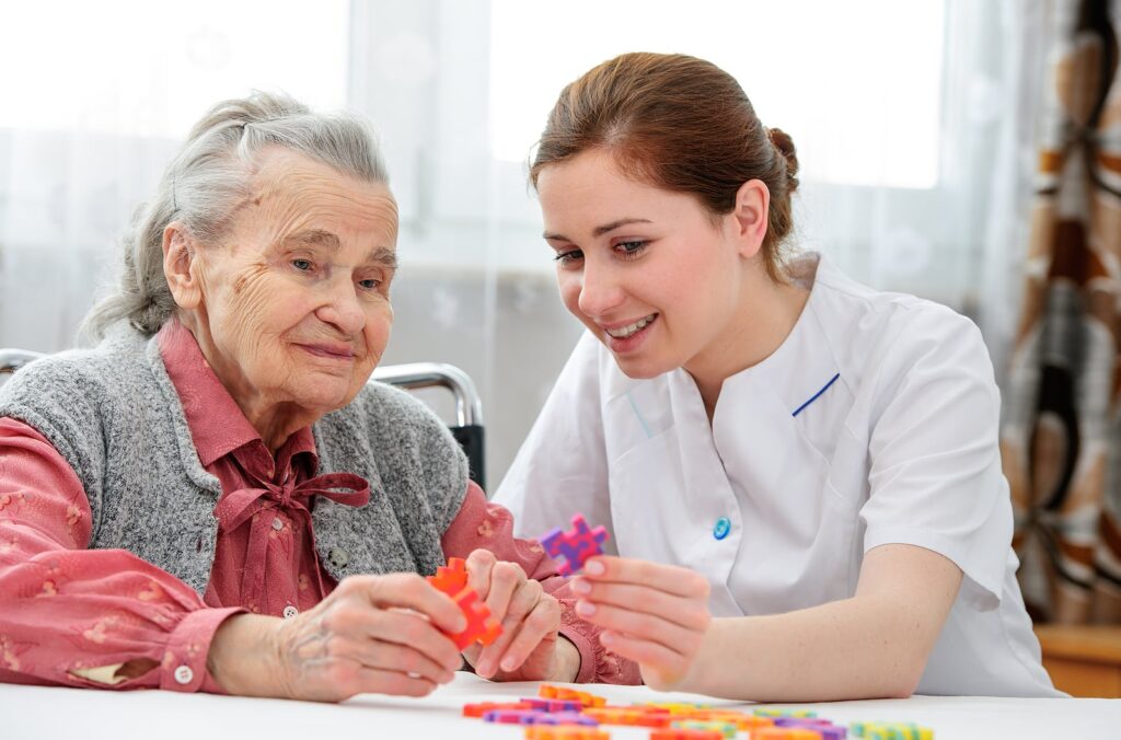 In-Home Dementia Care | Warsaw, IN | Seasons HomeCare®